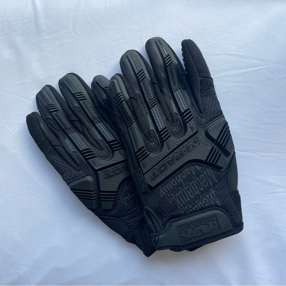 Mechanix M-Pact Covert Gloves - Picture 1 of 4